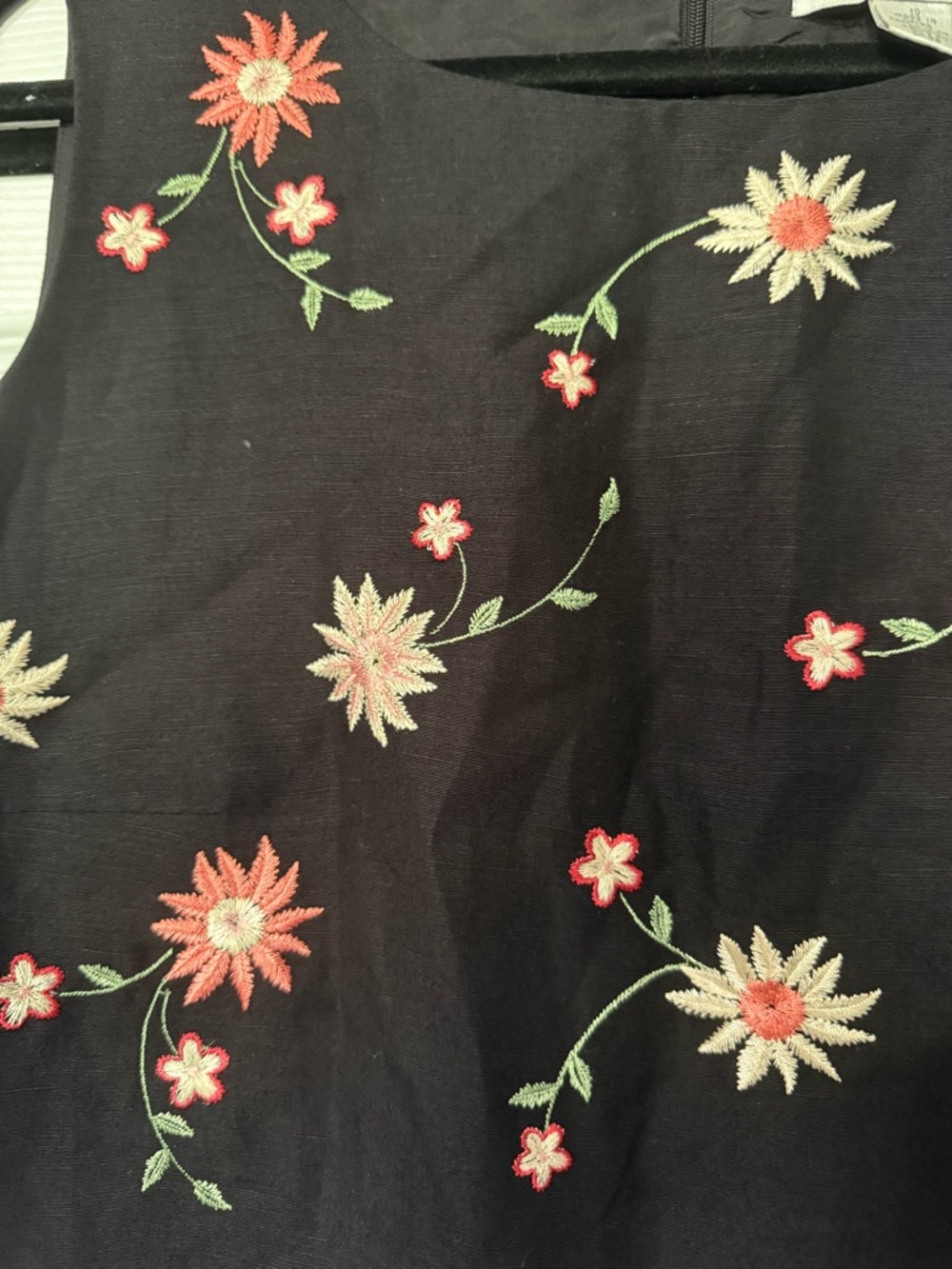 Vintage 90’s Casual Corner Annex Embroidered Shell Top- Sz 10 - Picture 3 of 7